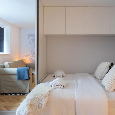 Modern Studio Near British Square Apartment Zagreb Luaran gambar