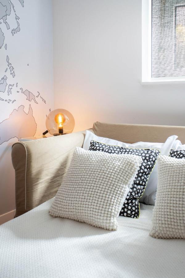 Modern Studio Near British Square Apartment Zagreb Luaran gambar